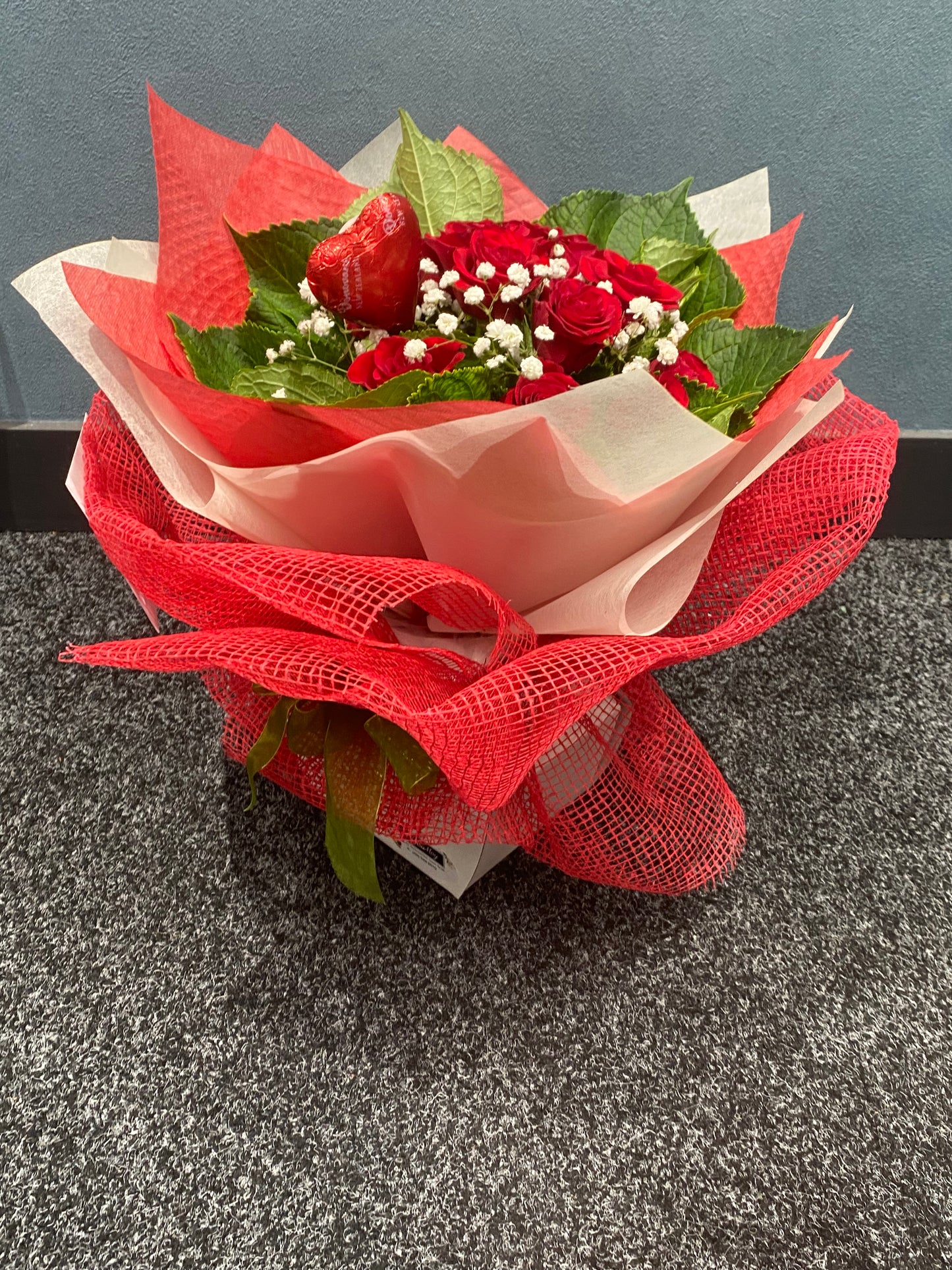 Vox box ( medium 12 size rose)