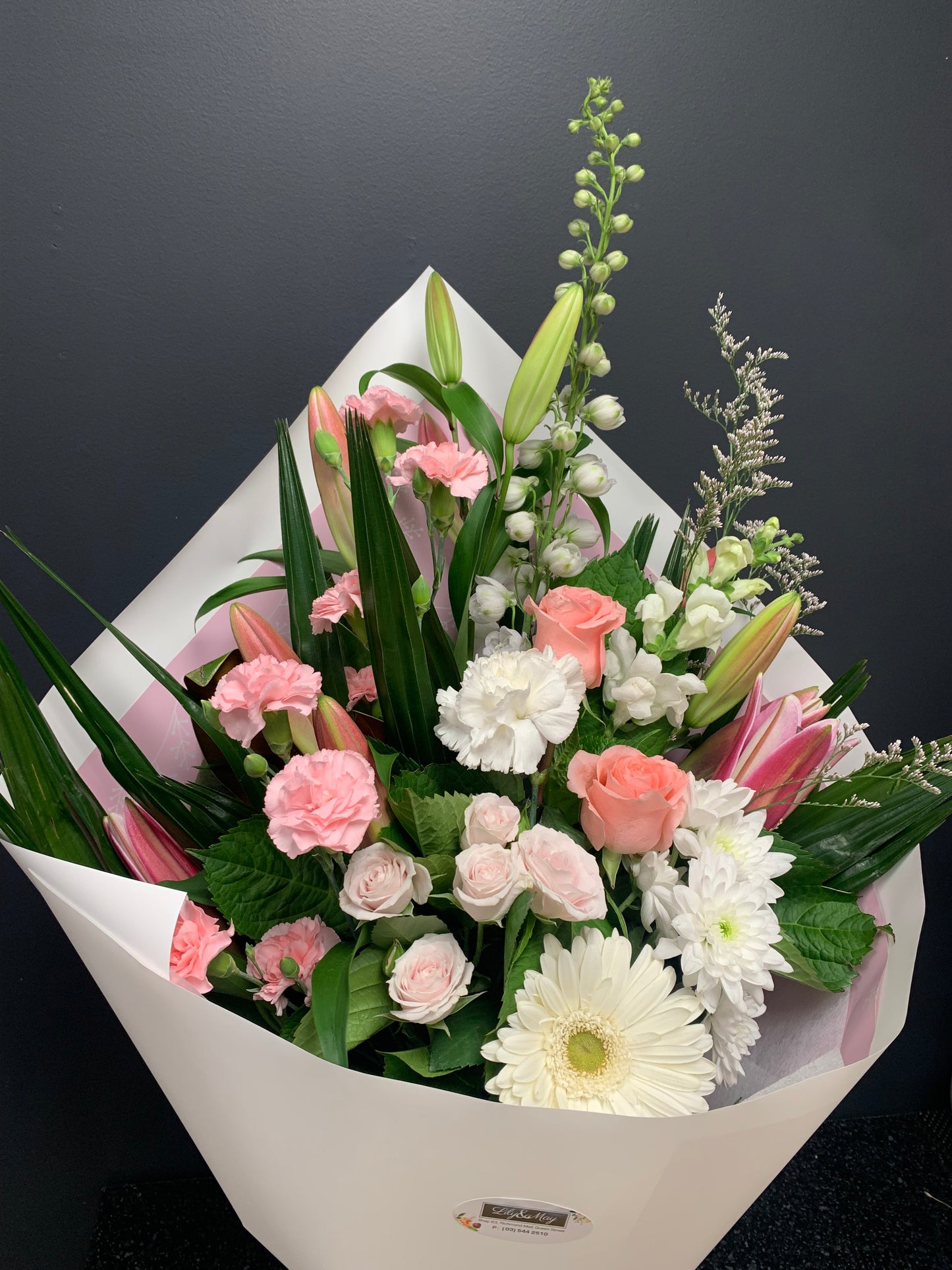 Pastel light mix bouquet