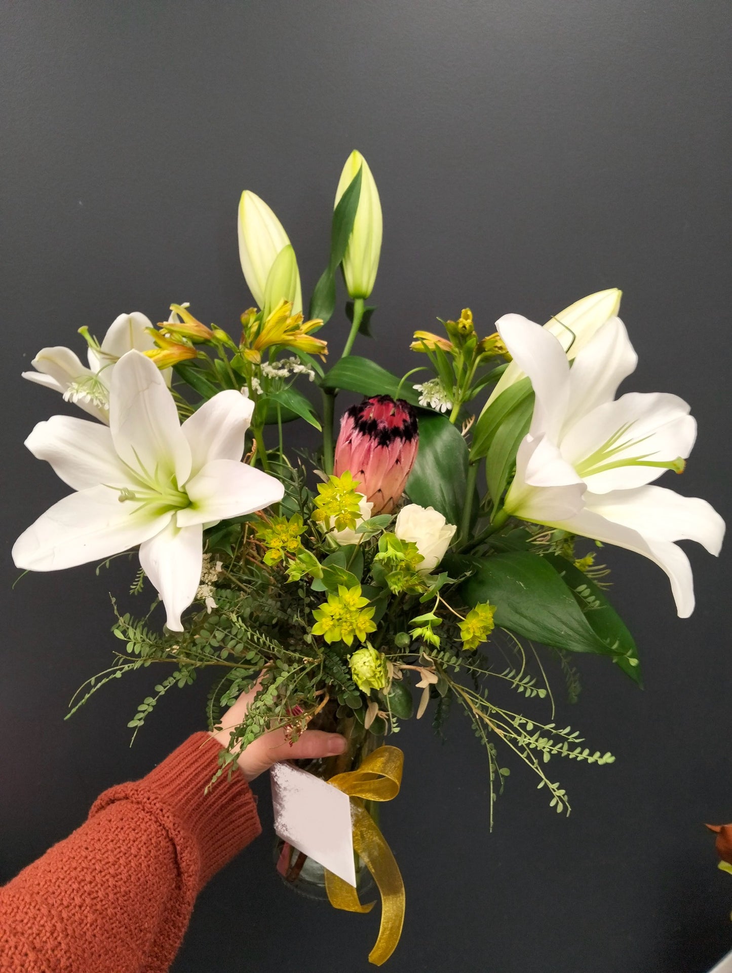 Flower arrangement in Vase