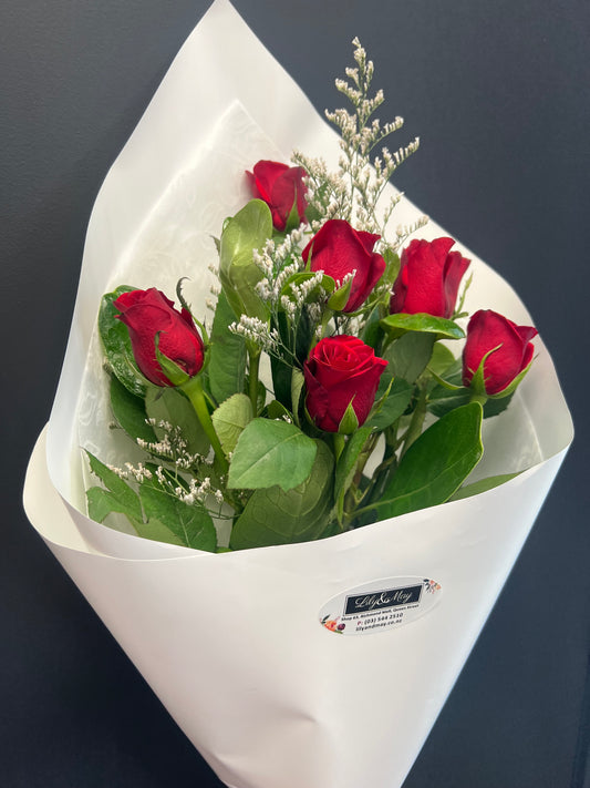 Stunning Colombian red  6 rose bouquet